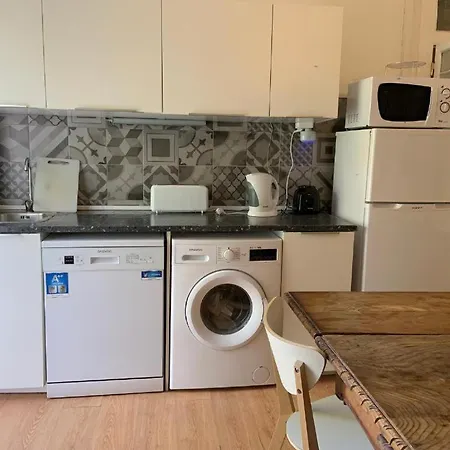 As A Local! Santos Historical Iii 게스트하우스 리스본